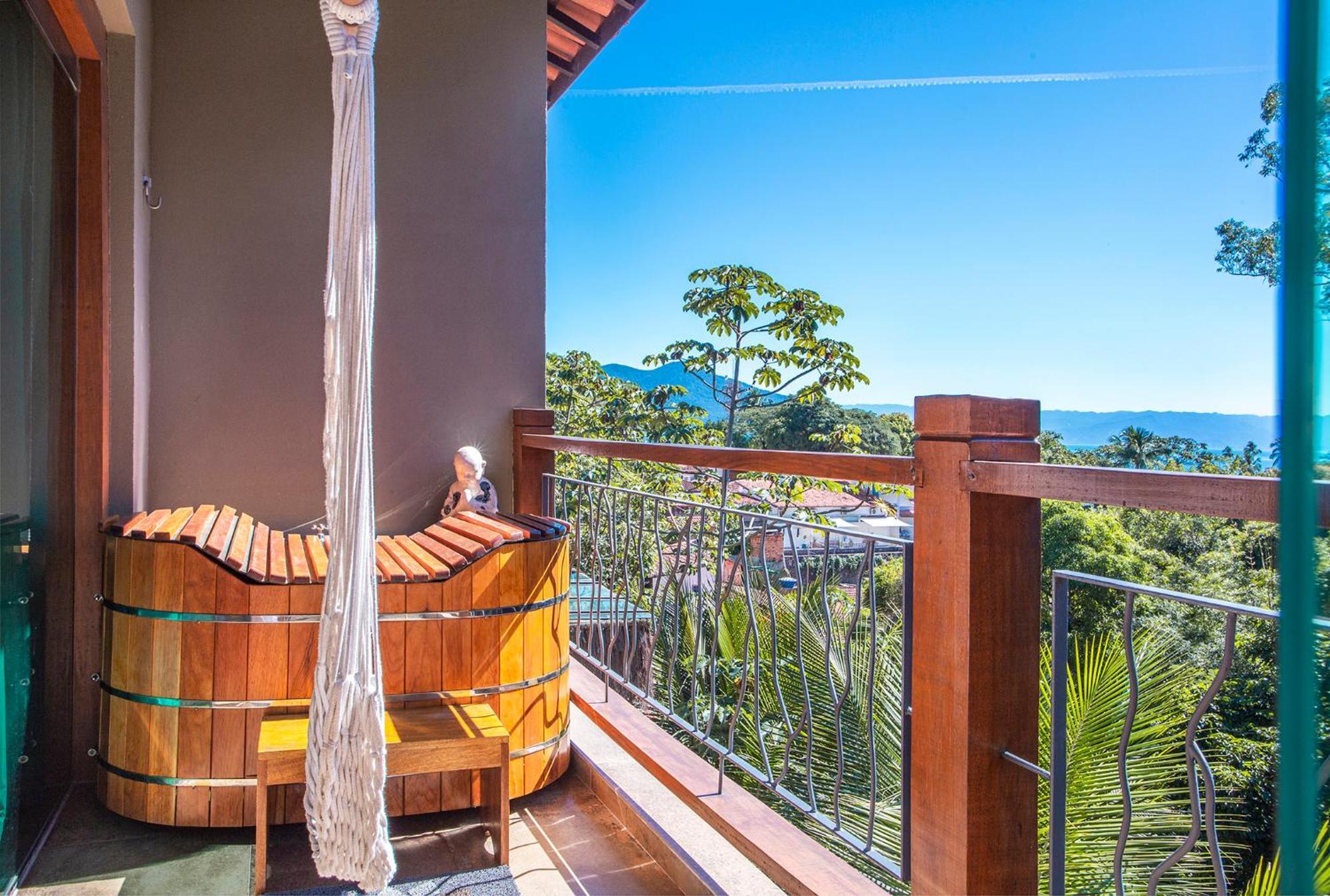 Hotel Vila Kebaya Ilhabela Esterno foto