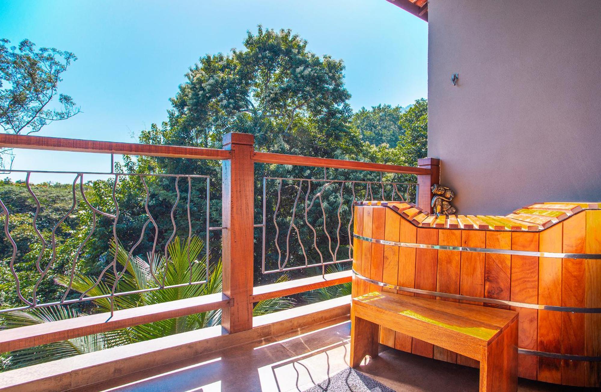 Hotel Vila Kebaya Ilhabela Esterno foto
