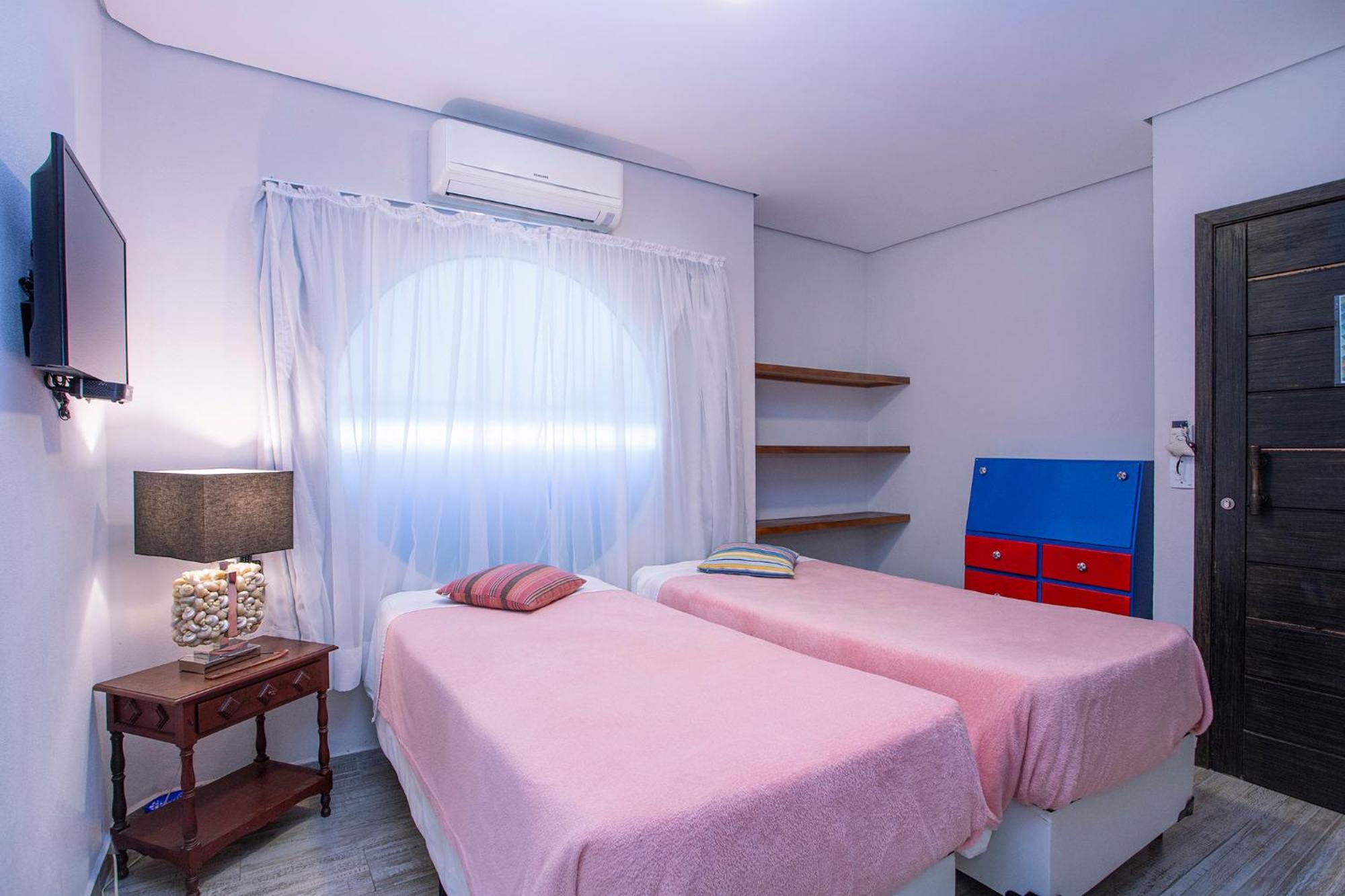 Hotel Vila Kebaya Ilhabela Esterno foto