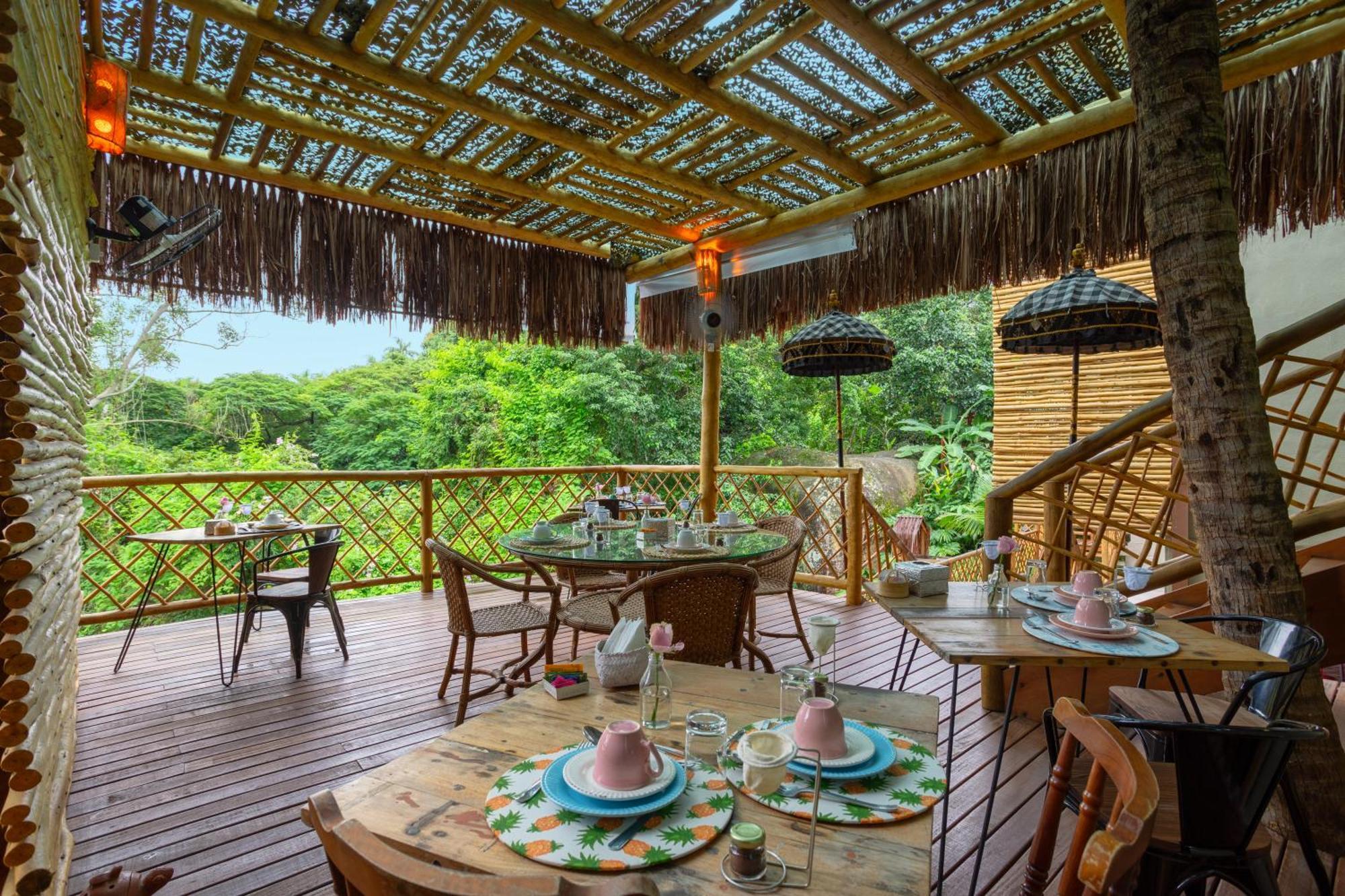 Hotel Vila Kebaya Ilhabela Esterno foto